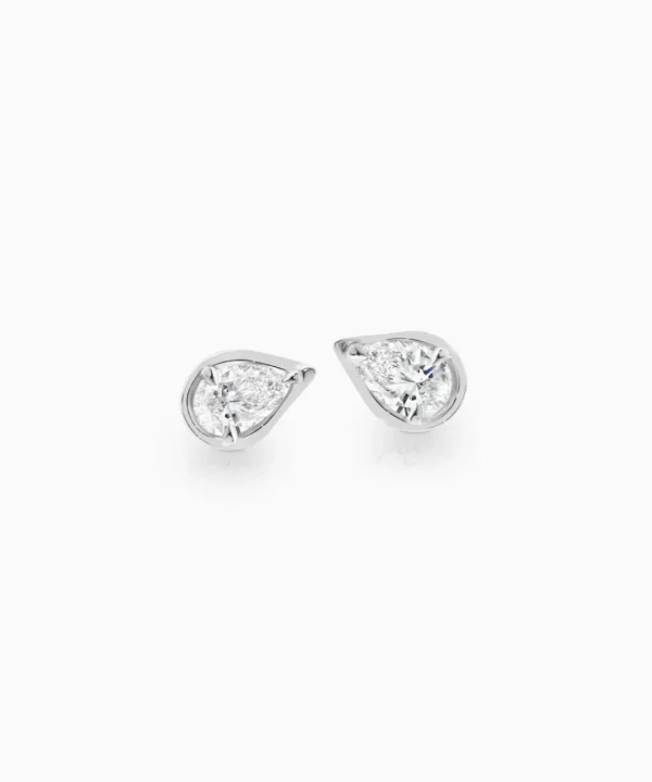 Discount Musson Pera Medio Diamond Stud Earrings