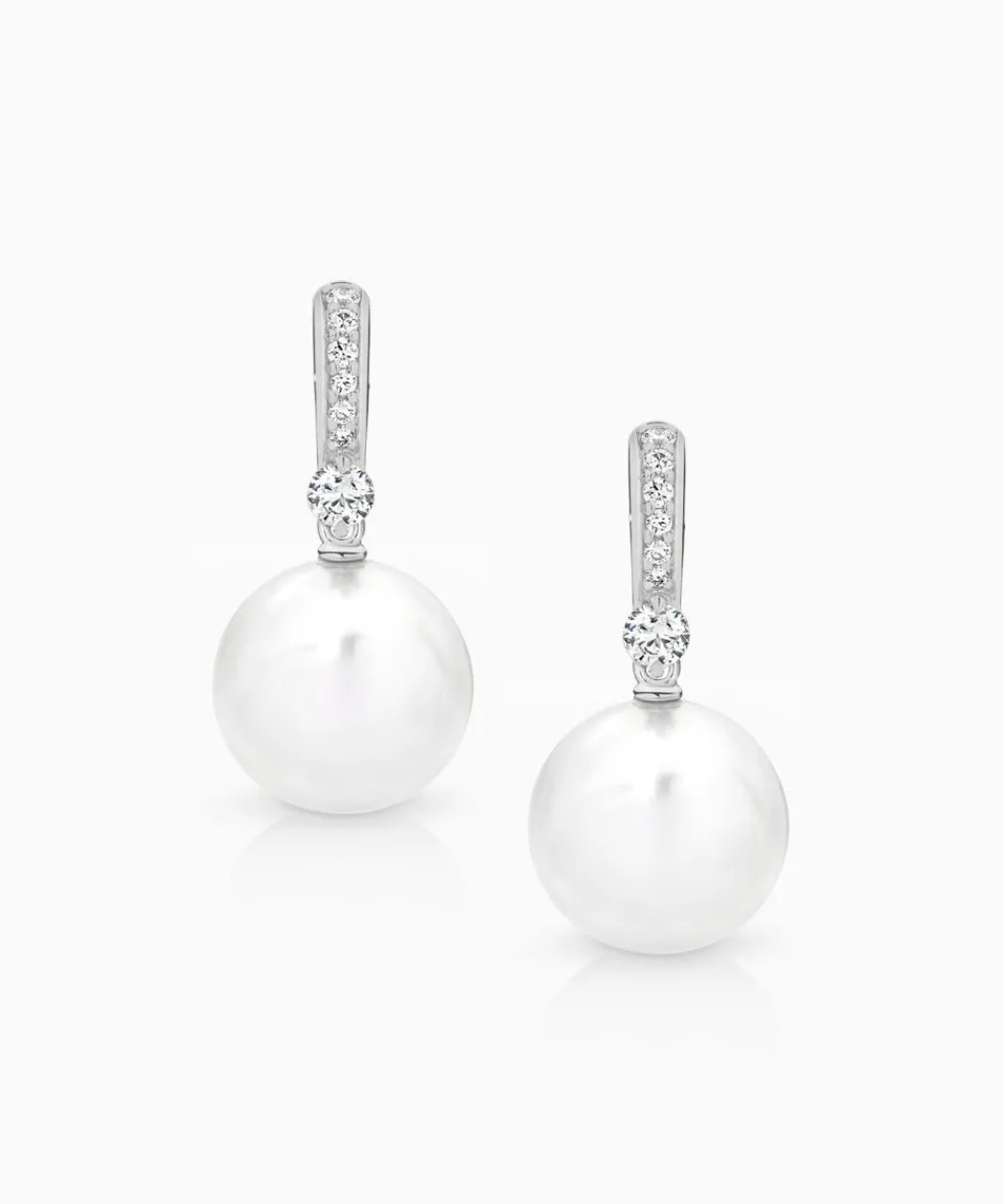 quiver_pearl_pave_earrings_1.webp Best Musson Quiver Pearl Pave Earrings