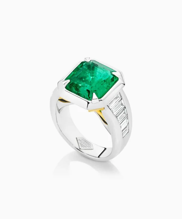 Store Musson Verde Colombian Emerald and Diamond Ring